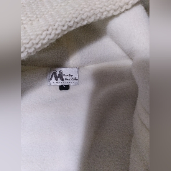 Wool hoodie with fleece lining - Picture 3 of 6